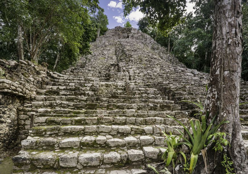 Lugar Cobá