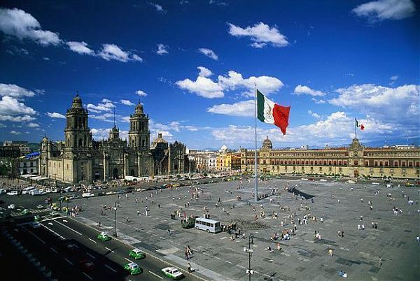 Lugar Praça da Constituição