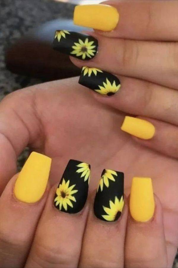 Moda Unhas amarelas🌻