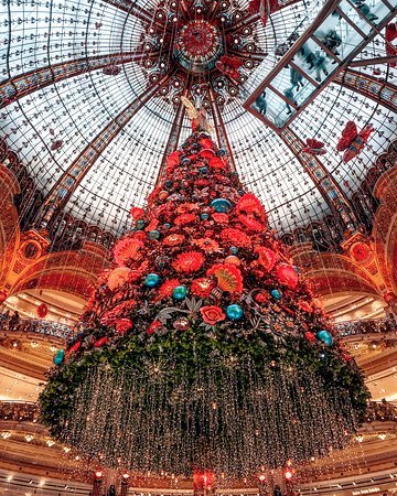 Lugar Azzaro - Galeries Lafayette Paris Haussmann