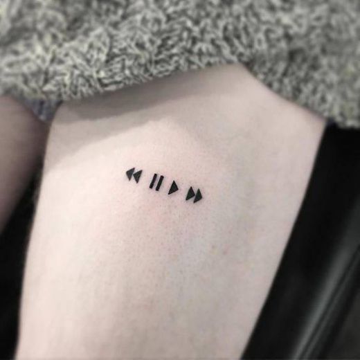 Social Tatuajes simples