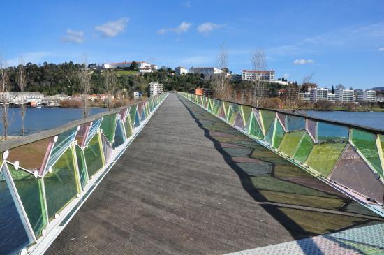 Lugar Ponte Pedro e Inês