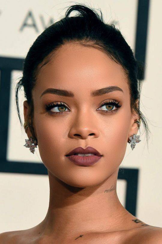 Social Rihanna
