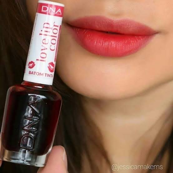 Moda Lip tint DNA