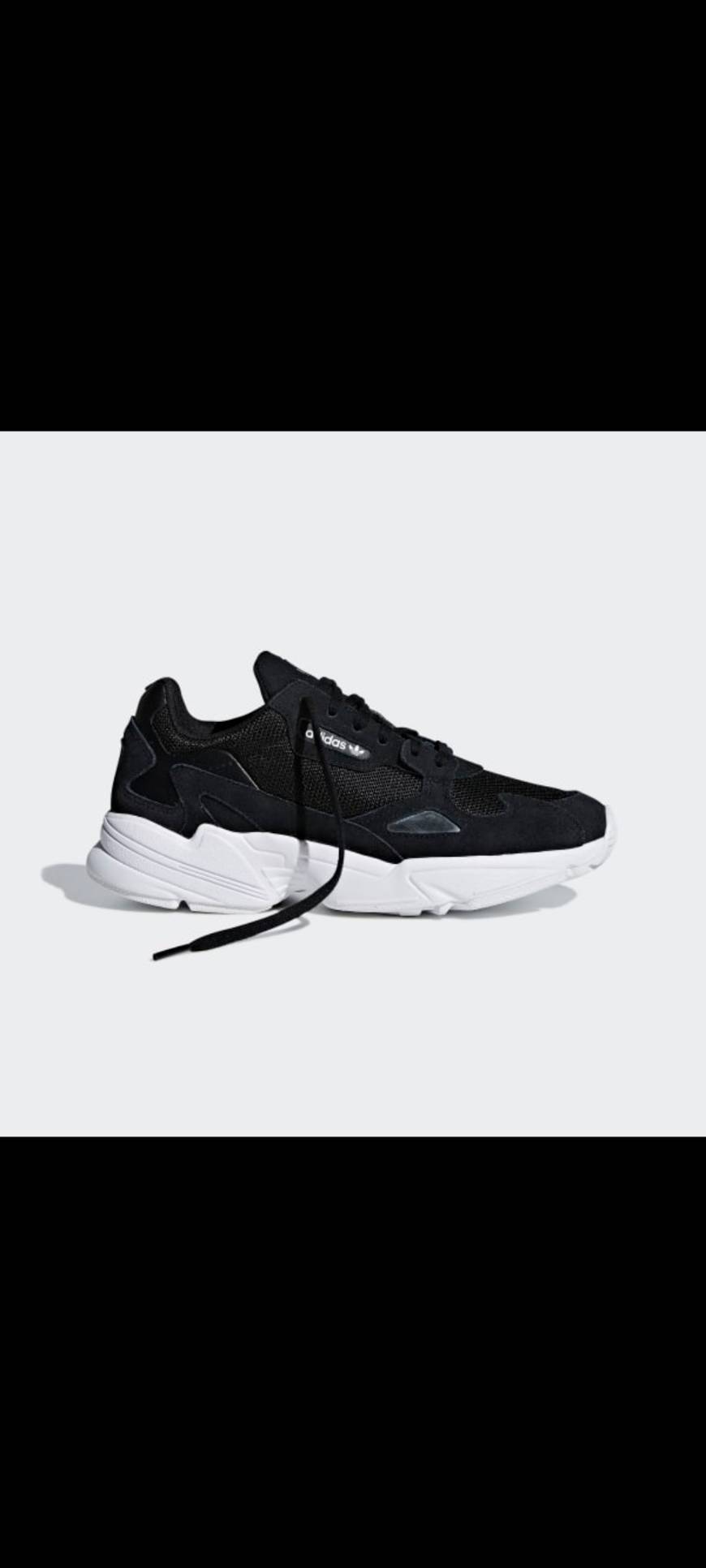 Moda Adidas Falcon pretas