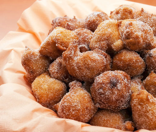 Sonhos | Portuguese Doughnuts Recipe | Leite's Culinaria