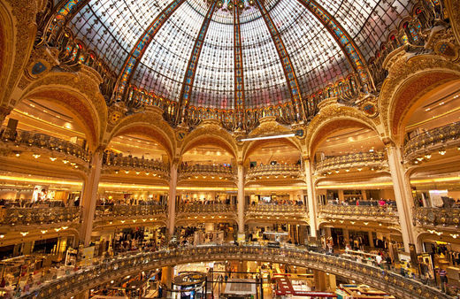 Galeries Lafayette - Shopping Welcome Center