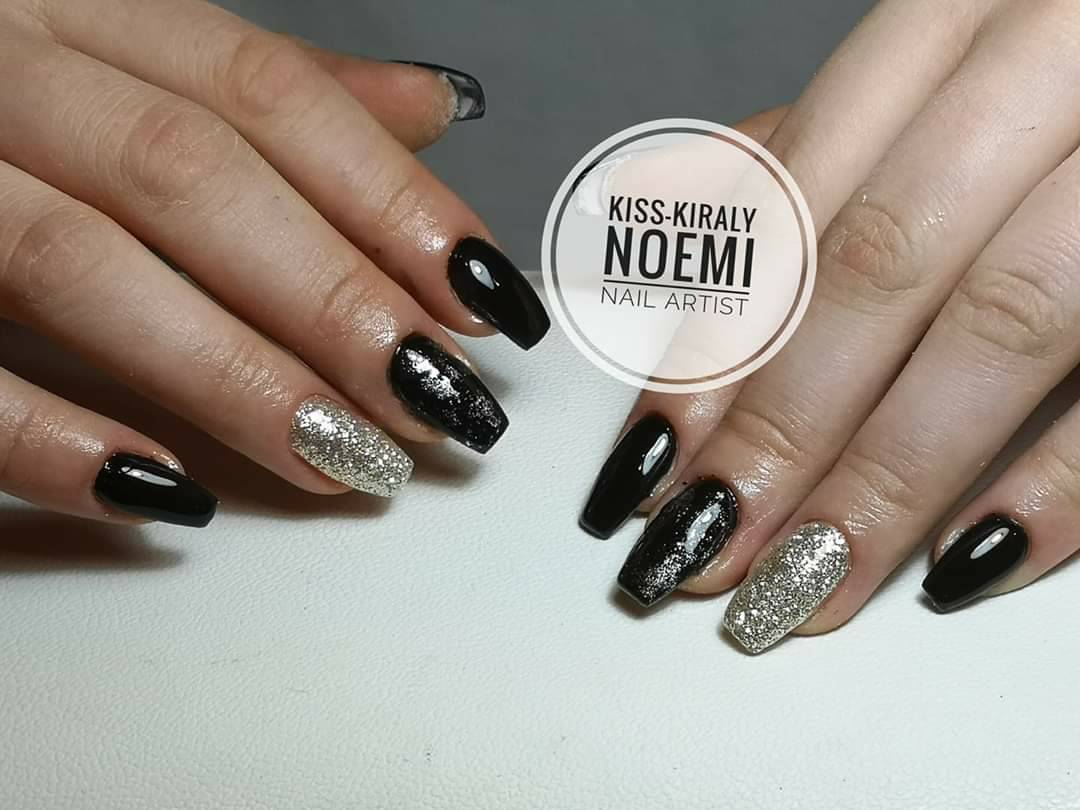 #Black  Nails 