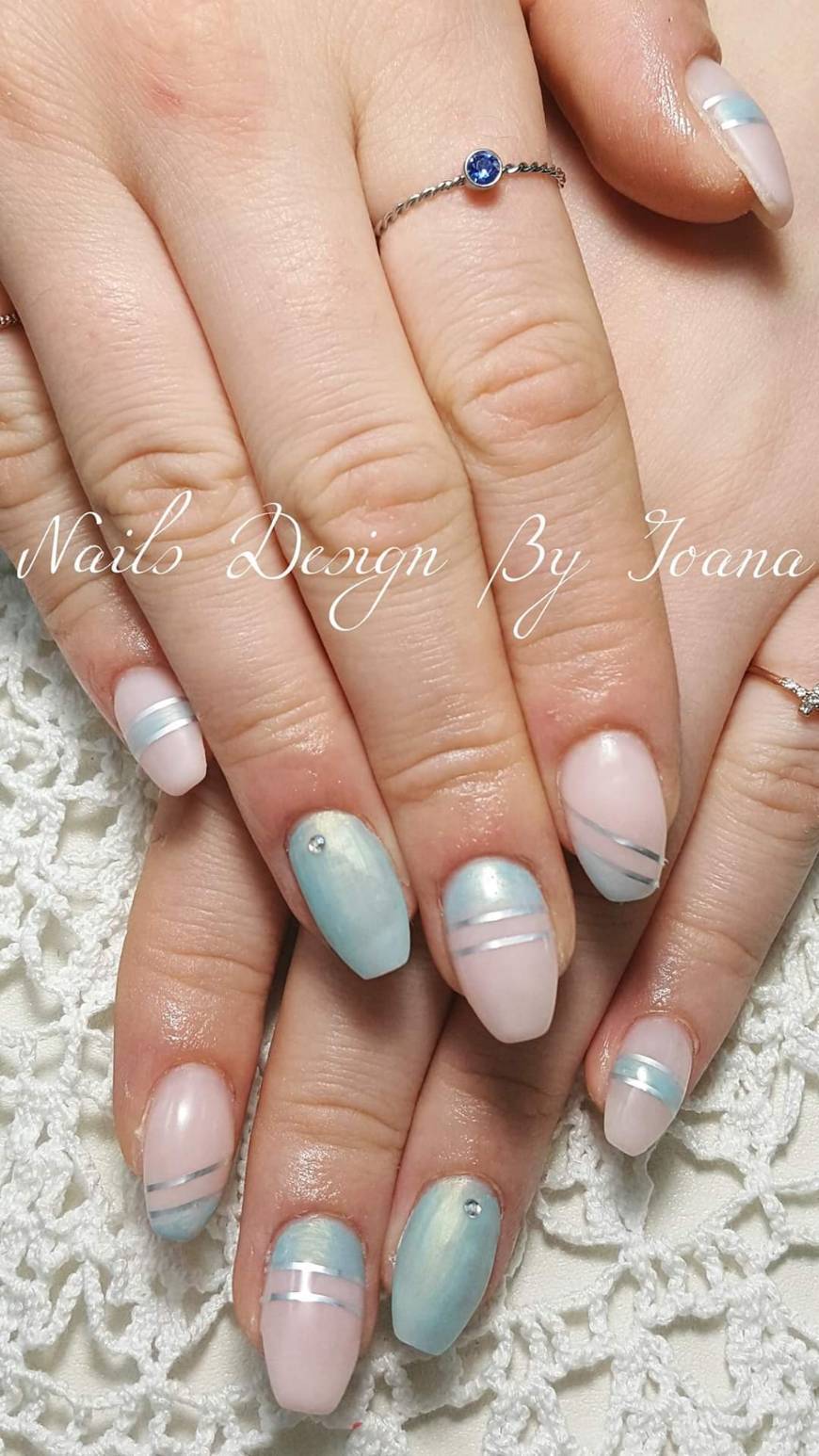 Matte nails