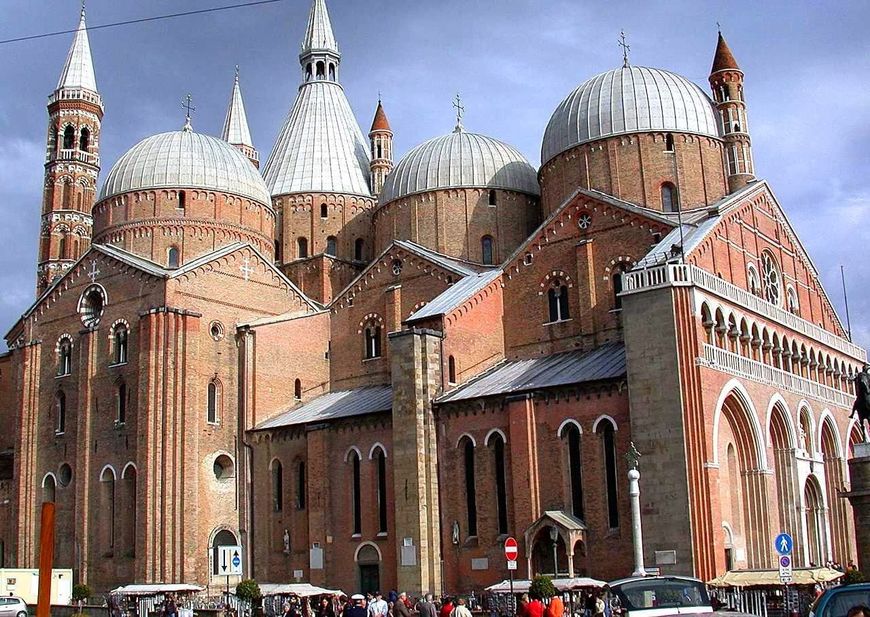 Lugar Basílica de San Antonio de Padua