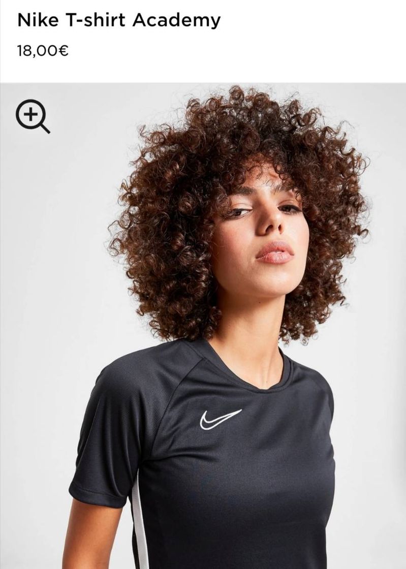 Social Nike T
