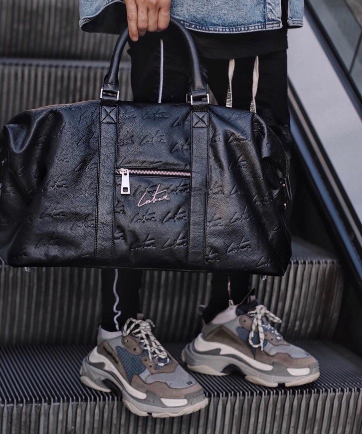 Product Balenciaga Triple S Grey 