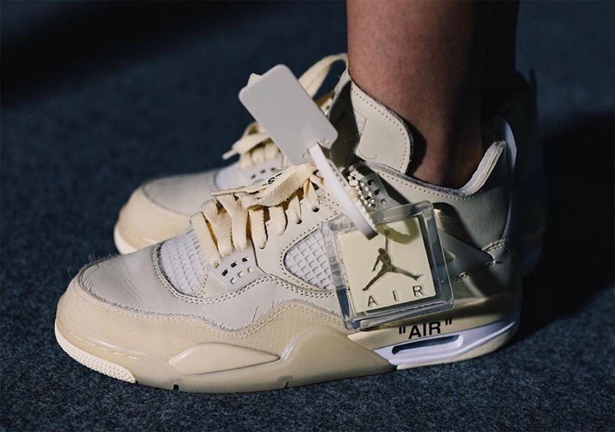 Productos Off-White x Air Jordan 4 