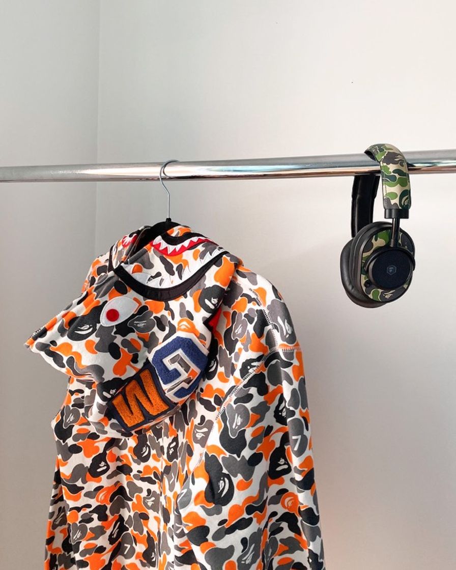 Product MW65 BAPE Headphones