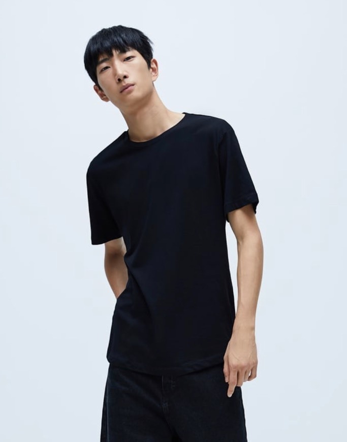 Long black tee