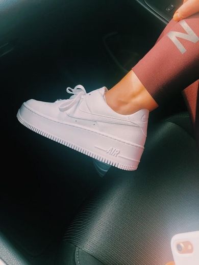 Nike Air Force 1 Sage Low