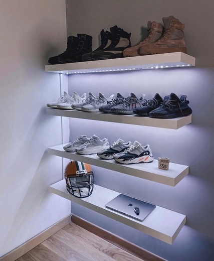 White shelves 