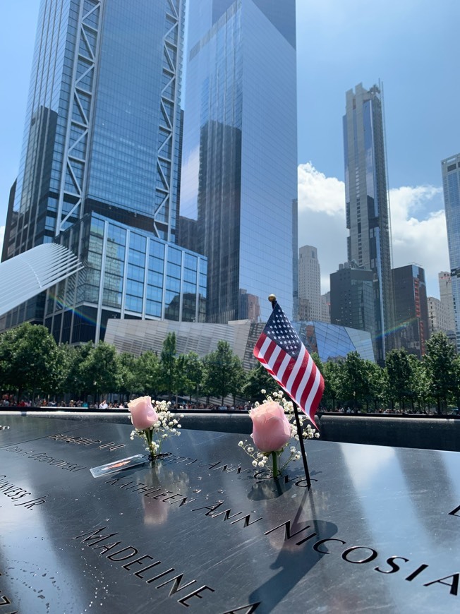 Lugar 9/11 Memorial