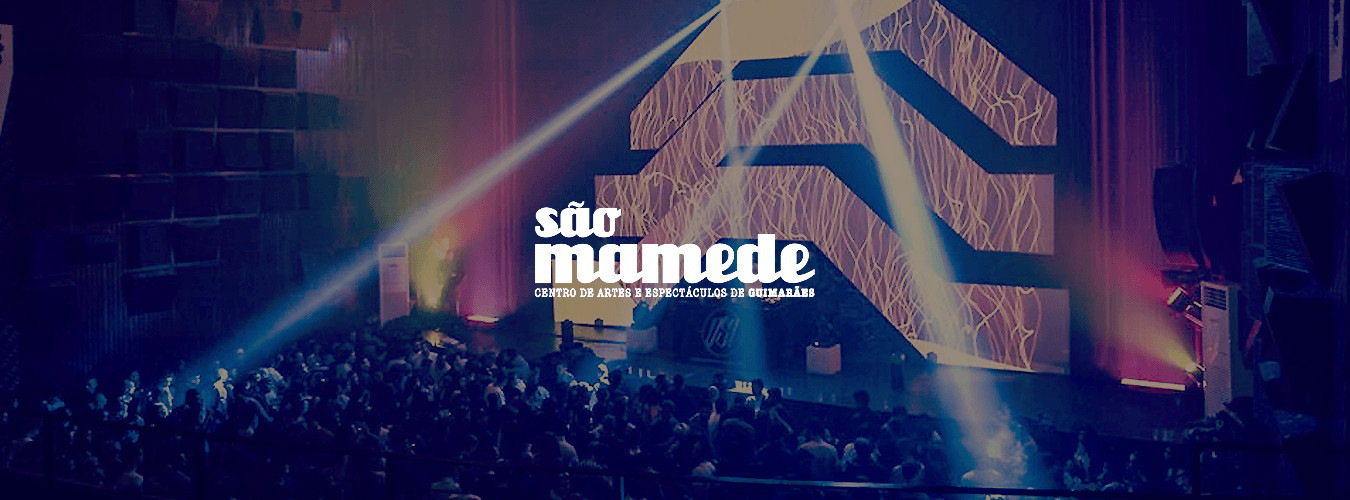 Place São Mamede Theater