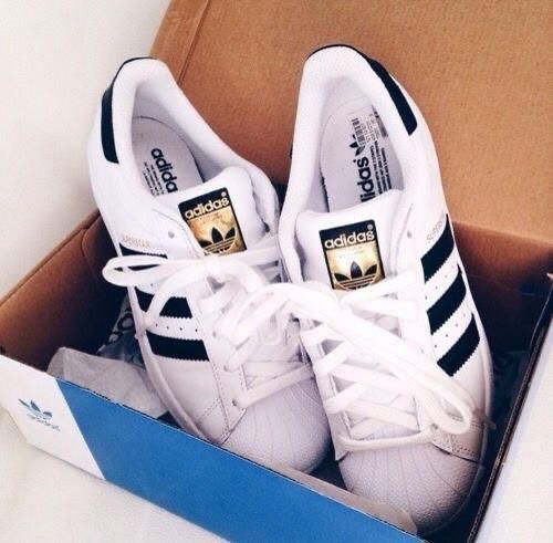 Adidas Super star ⭐️ 