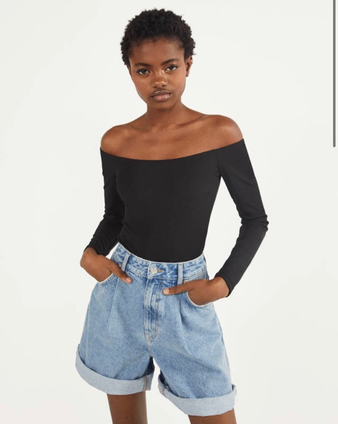 Social Body canelado com decote bardot Bershka