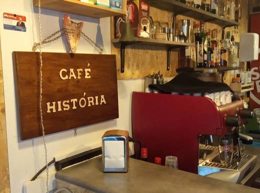 Café História