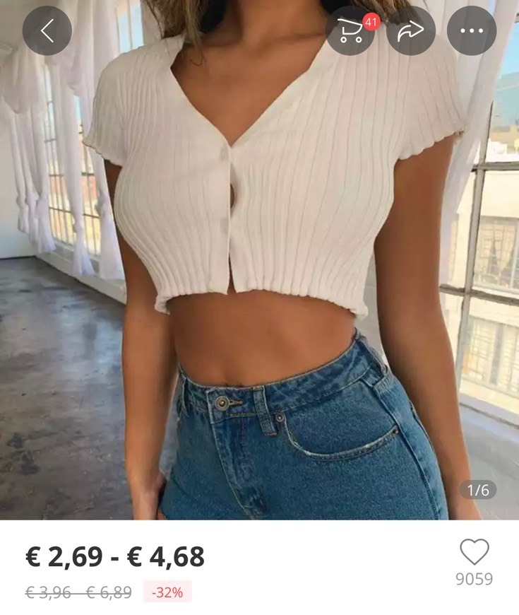 Social Crop top