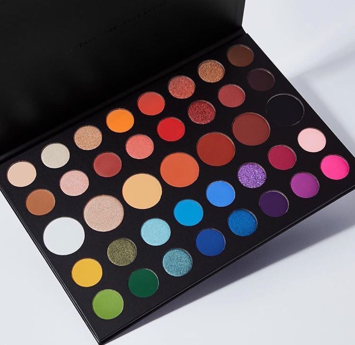 Beauty Morphe James Charles Paleta de arte