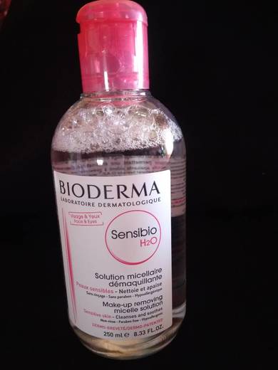 Água micelar bioderma 