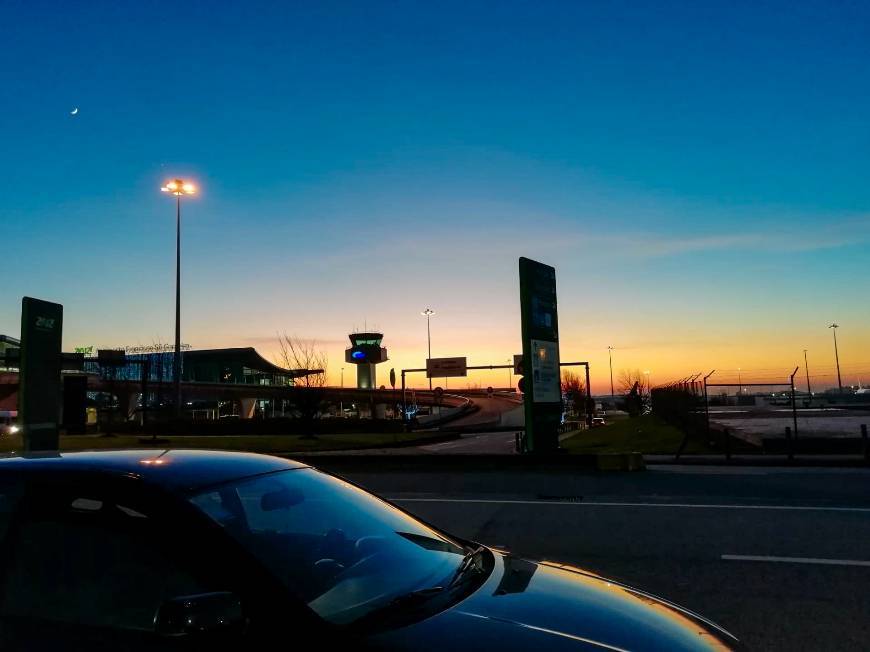 Social Paisagem ( in Aeroporto Sá Carneiro ) 