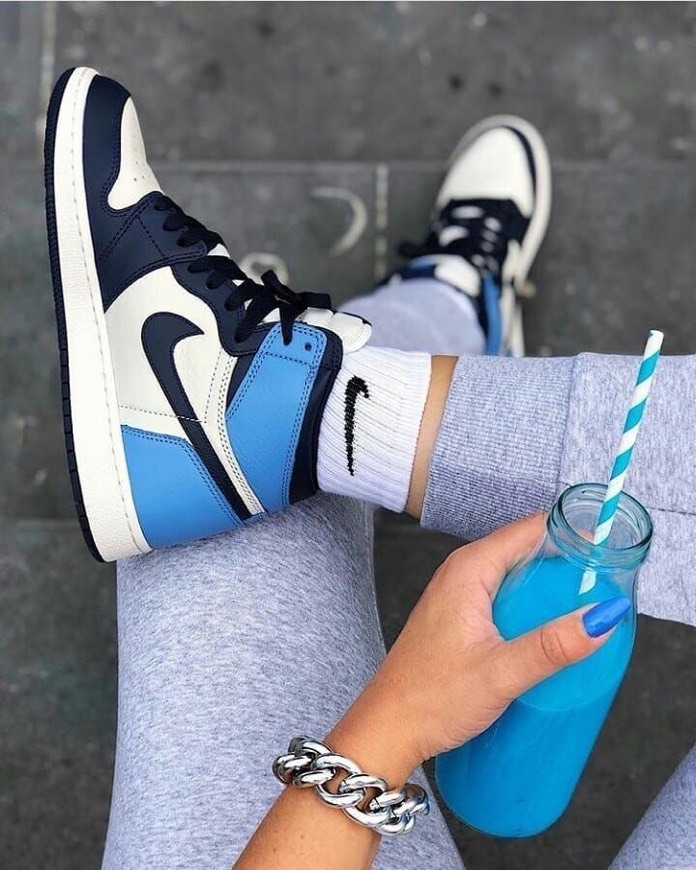 Moda AJ1