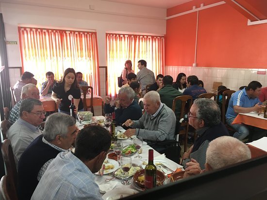 Restaurantes O Terreiro . Póvoa de São Miguel