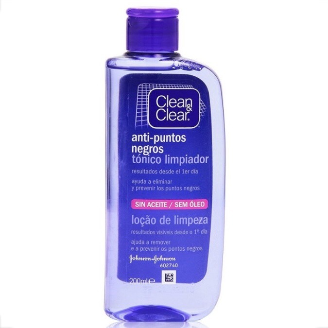 Producto Clean & Clear
tónico facial anticravos