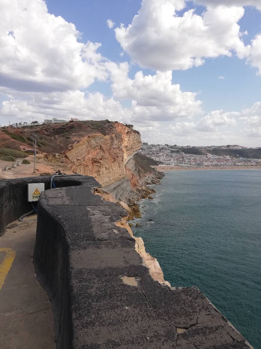 Place Nazaré