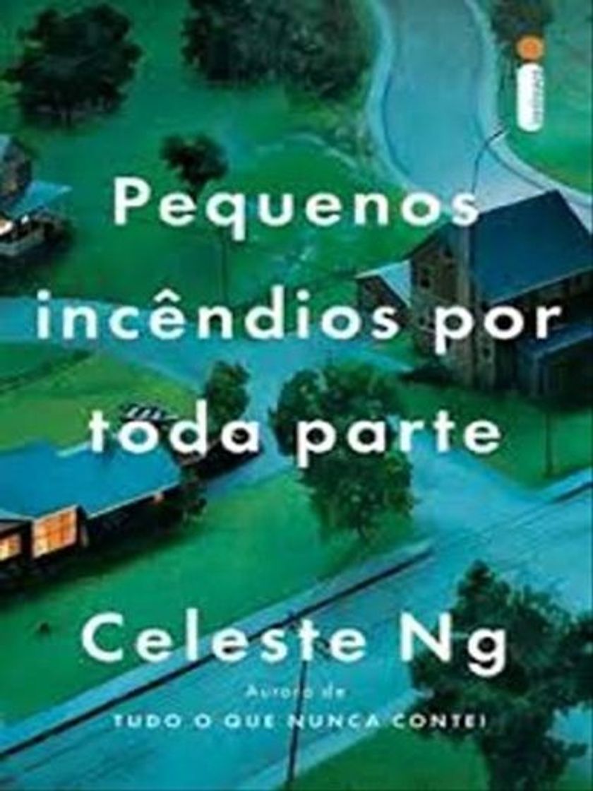 Libro Pequenos Incêndios por Toda Parte