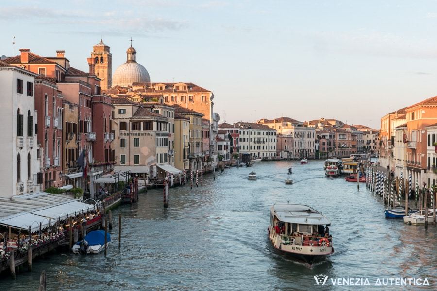 Place Venecia