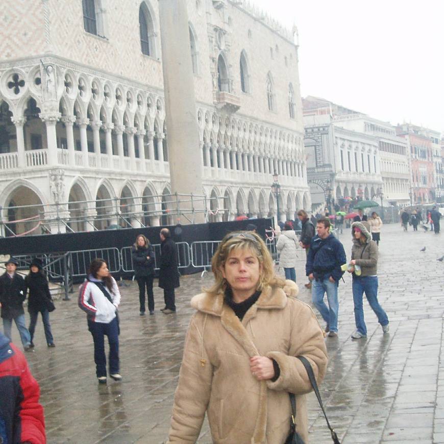 Place Venecia