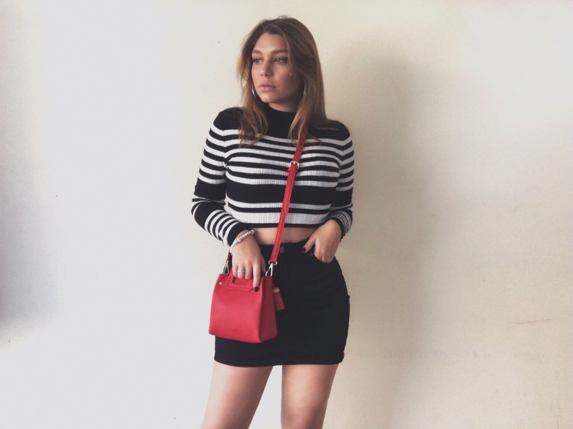 Social Saia preta 