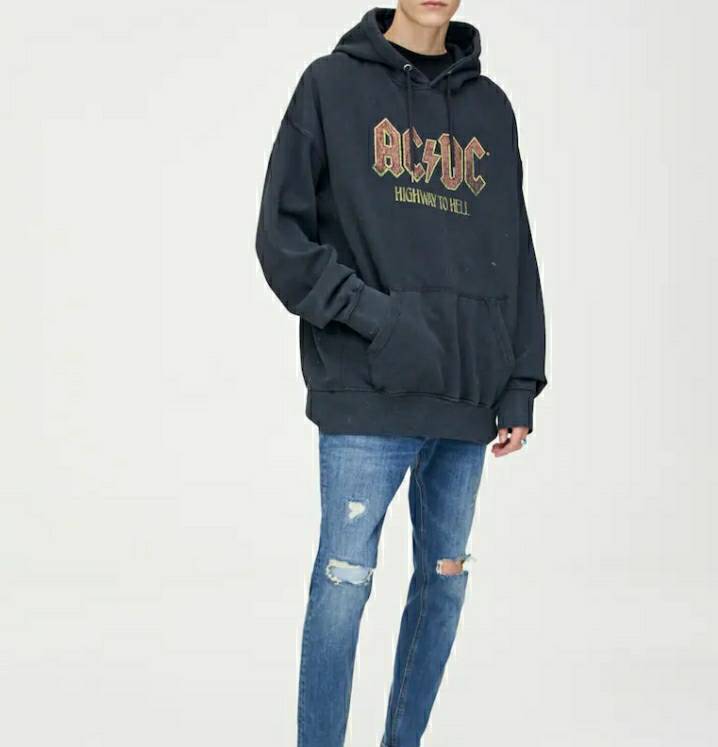 Producto Sweatshirt AC/DC desbotada