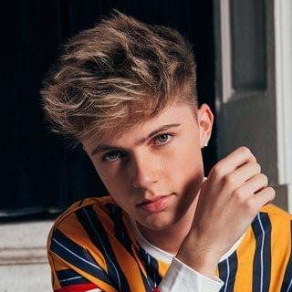 Canción HRVY - Milion Ways 