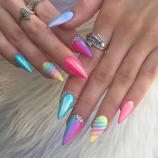 Unhas unicórnio 🦄