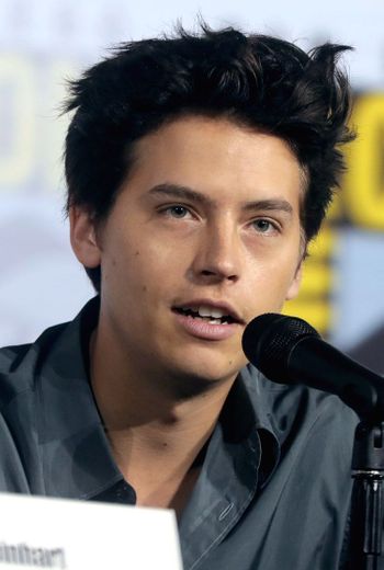 Cole Sprouse - Wikipedia