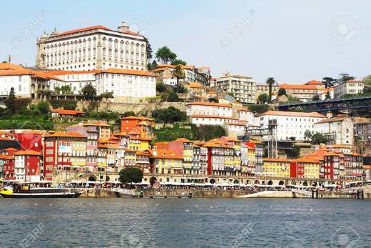 Douro Riverside