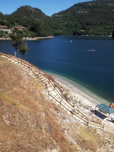 Barragem Da Caniçada