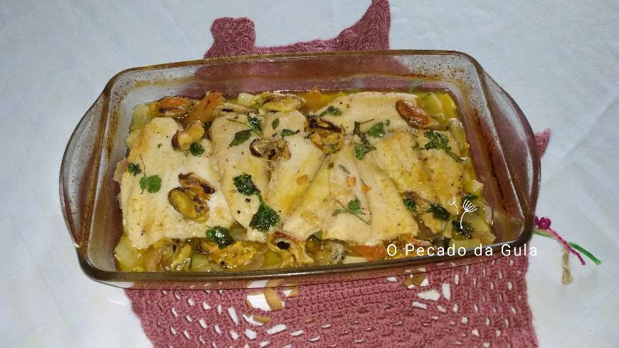 Filetes de Pangasius em Camada de Legumes
