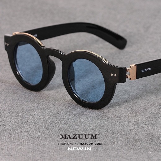 Mazuum - Model. RAKI Shop ▶️ http://mazuum.com/raki | Facebook