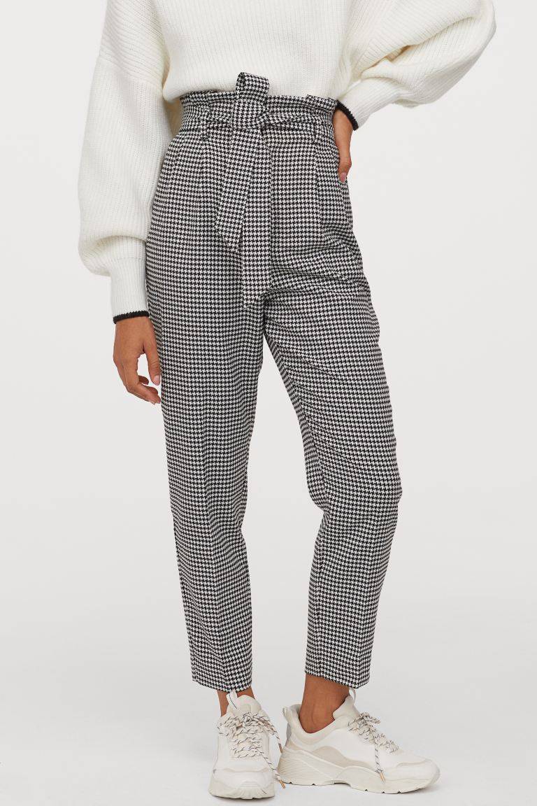 Social Calças paper bag

24