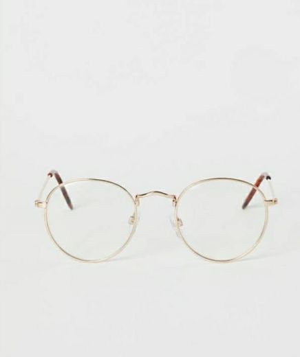 Óculos com lentes incolores