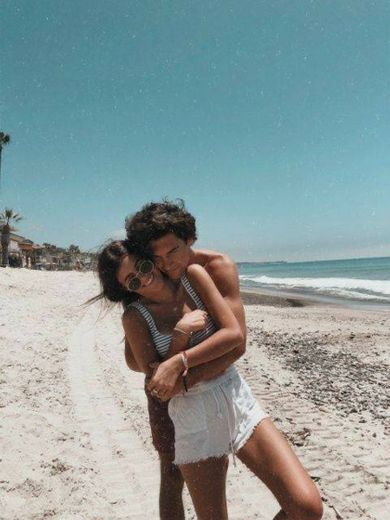 Foto de casal na praia 