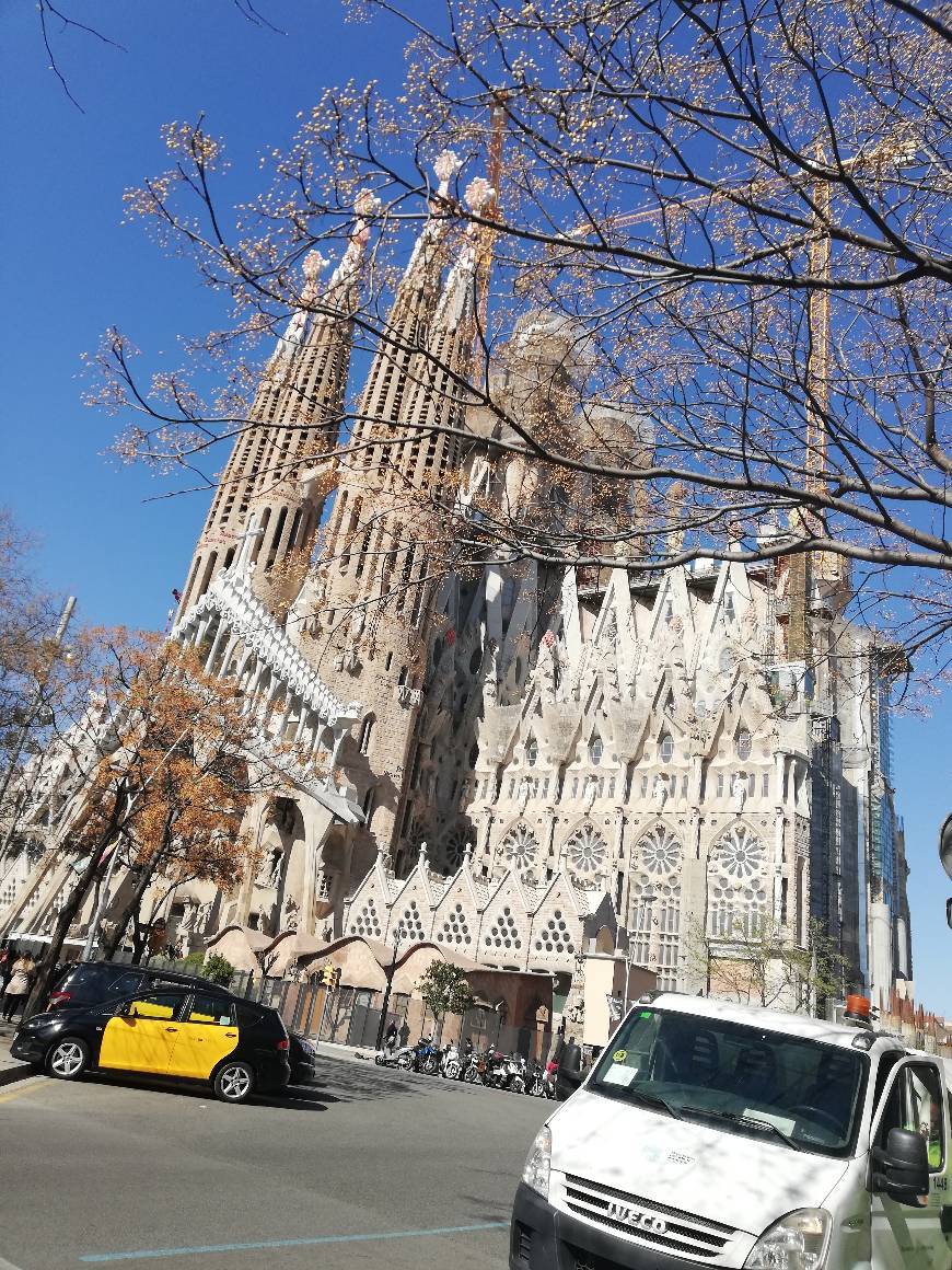 Lugar Sagrada Familia